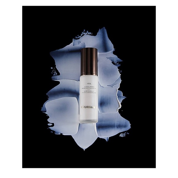 Hourglass Veil Mineral Primer - Picture 3 of 10